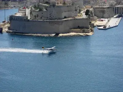 SeaPlaneGHTakeoff1a